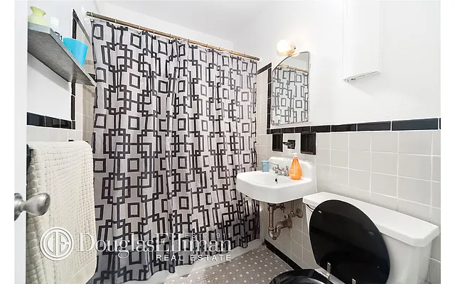 Sold by Douglas Elliman | media 2