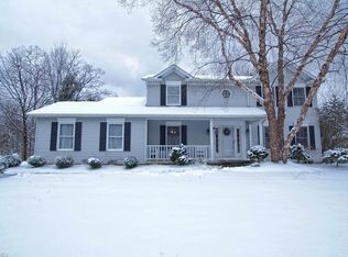 10404 Misty Ridge Dr, Concord Township, OH 44077