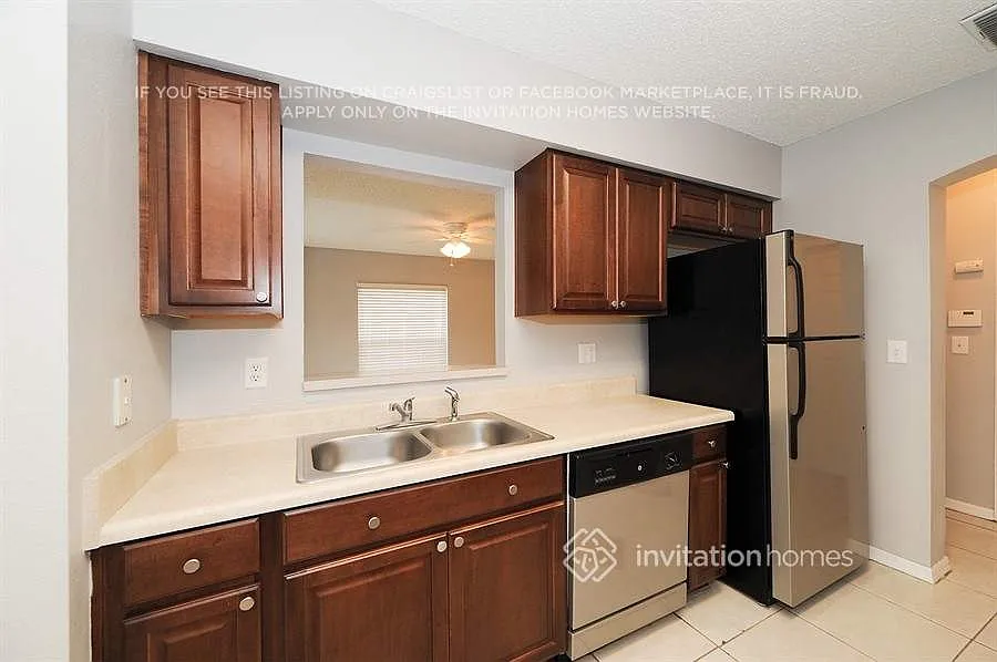 10808 Wrigley Ct Riverview, FL 33579 — Photo 3