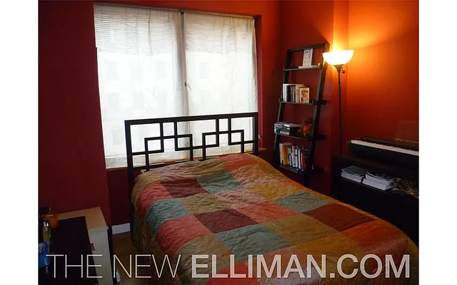 Rented by Douglas Elliman | media 36