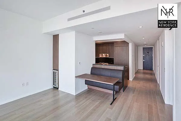 Rented by New York Residence | media 4