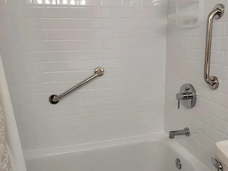 8360 Greensboro Dr #208 — Photo 38