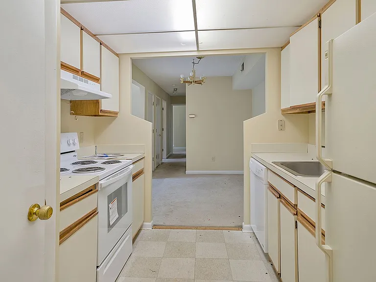 123 Turtle Creek Rd #11 — Photo 5