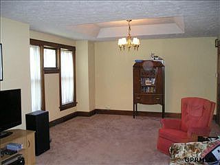 4th image of 1341 N Linden St