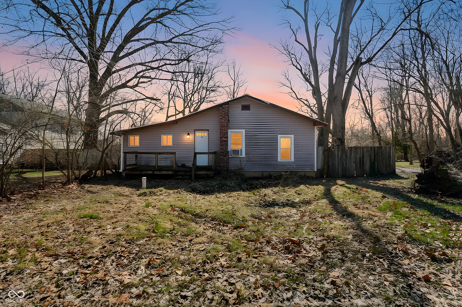 2601 Beach Ave photo 1