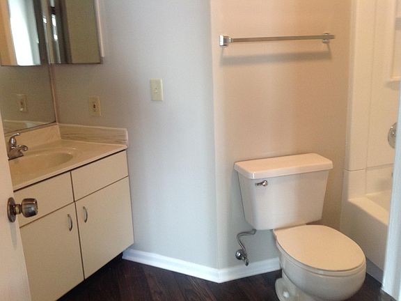 5th image of 1342 Covington Ct