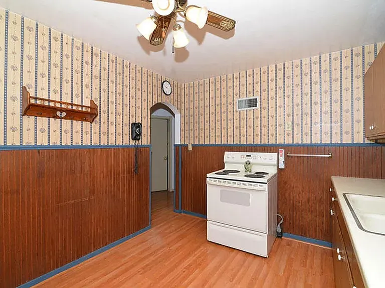 11725 W Courtland Ave — Photo 18