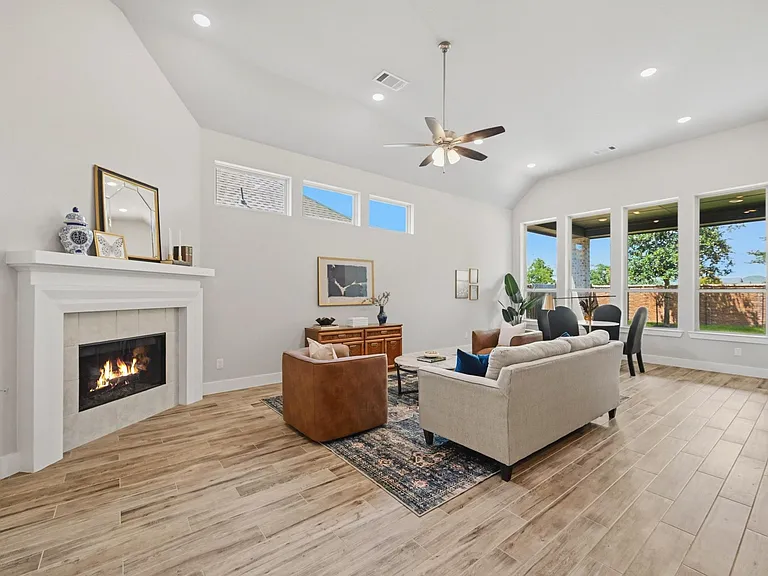 2714 Coastal Trl — Photo 13