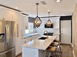 23062 Canyon Hills Rd, Corona, CA 92883