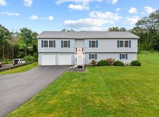 560 Laurel Hill Rd, Norwich, CT 06360