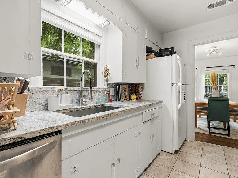5206 Duval St — Photo 22