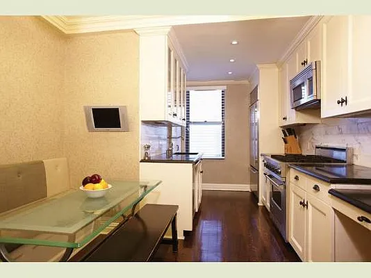 Sold by Stribling | media 23