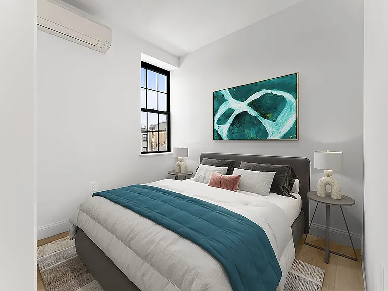 423 Court St #3 — Photo 6