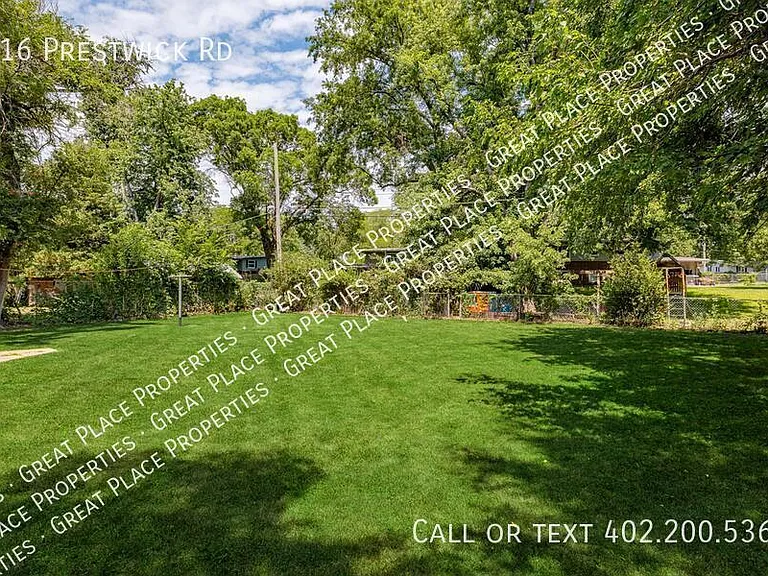 316 Prestwick Rd — Photo 4