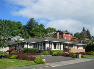 1385 3rd St, Astoria, OR 97103