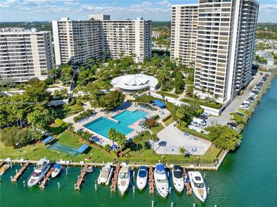 500 Three Islands Blvd APT 321, Hallandale Beach, FL, 33009