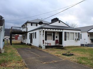 1739 Chatham Ave, Gallipolis, OH 45631