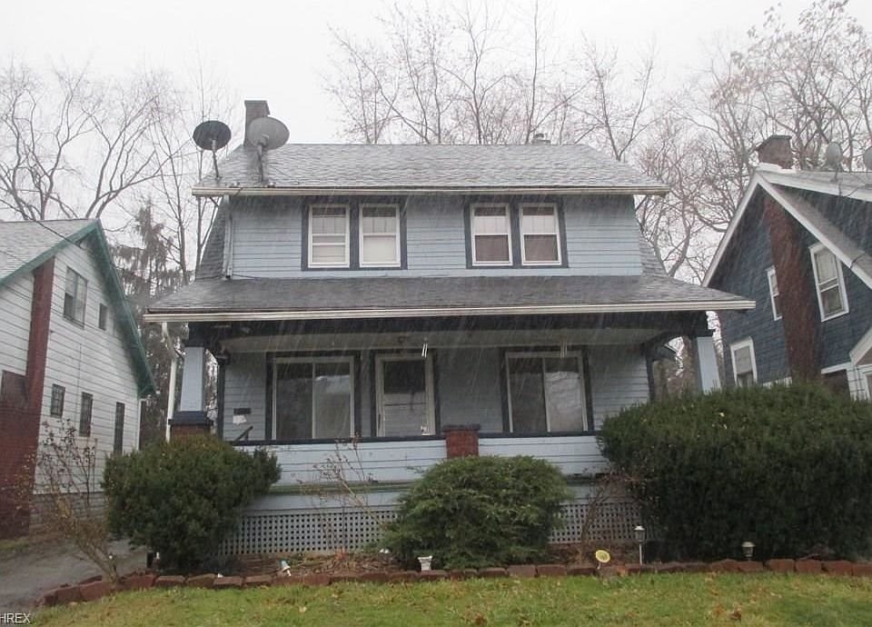 1st image of 765 W La Clede Ave