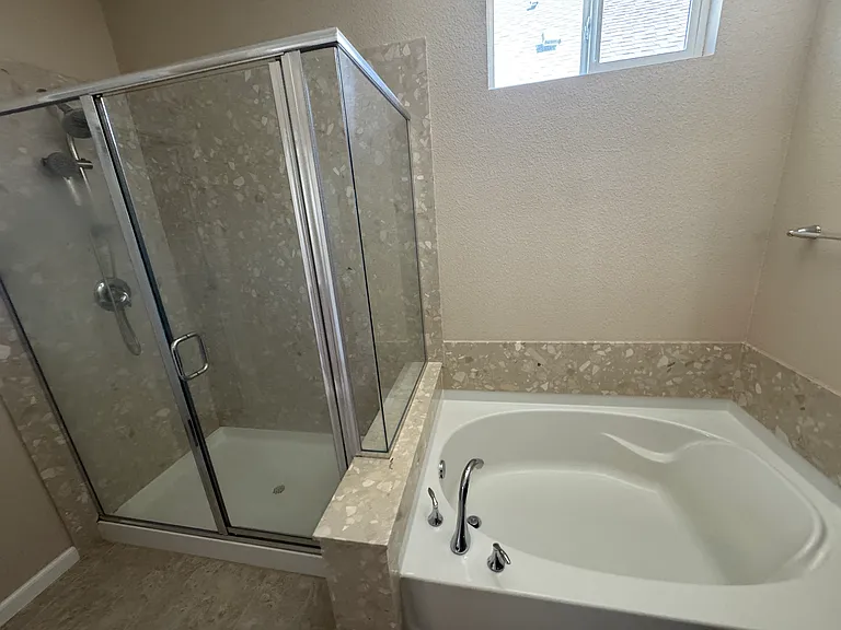 2120 Virginia Lake Way — Photo 14