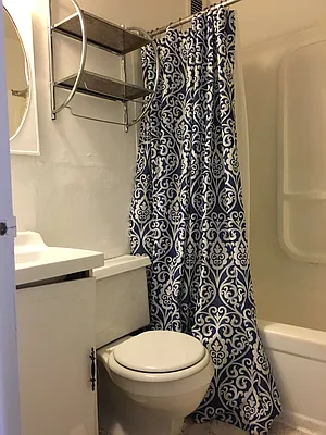 Rented by Meraki Realty LLC | media 19