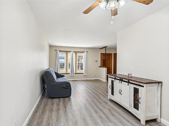 5th image of 10973 Saxonhall Dr