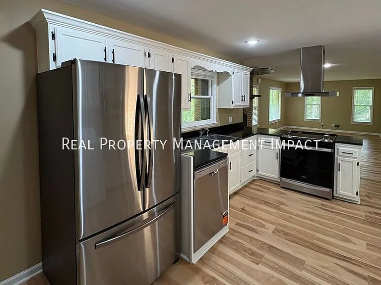 3019 Cathy Dr — Photo 39