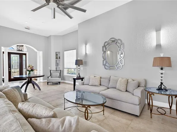 27001 Harbor DR, BONITA SPRINGS, FL 34135