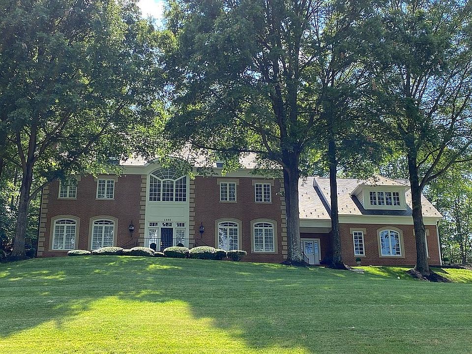 1st image of 1200 Windrock Dr