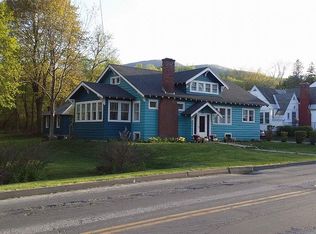 338 Elm St, Bennington, VT 05201