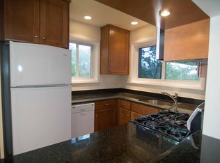 814 N Barton St, Arlington, VA 22201