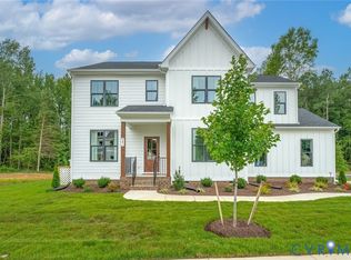 4313 Poplar Village Dr, Chester, VA 23831