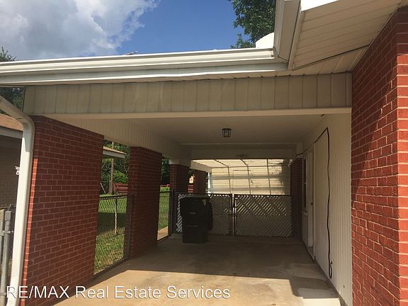 2nd image of 1608 Joy Dr