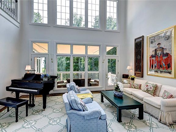 3rd image of 2509 Sanctuary Dr