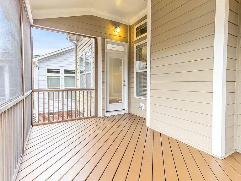 1528 Lily Creek Dr — Photo 31