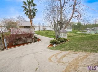 10619 Island Rd., Ventress, LA 70783