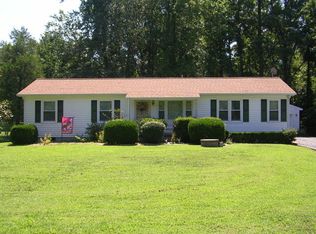 774 Ridgefield Rd, Mathews, VA 23109