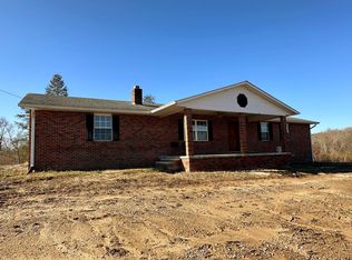 5472 Banner Roslin Rd, Jamestown, TN 38556