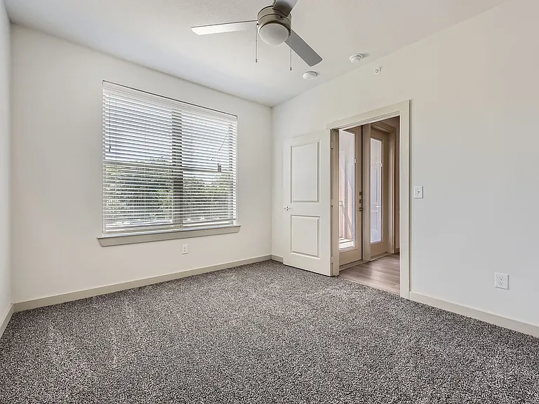 Heritage Estates at Edmonds — Photo 14