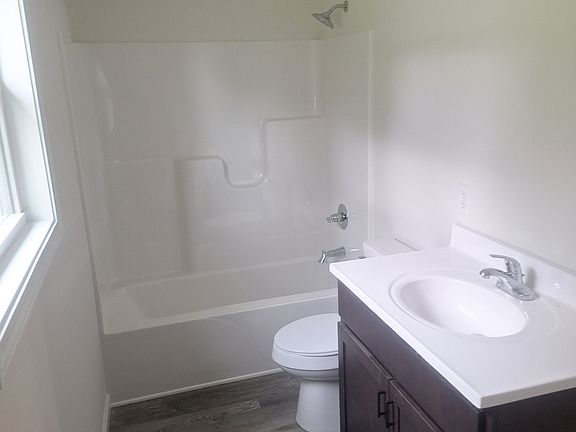 4th image of 1352 Cumberland St