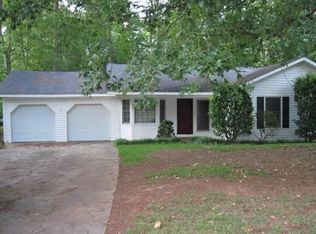 1456 Trails End Dr, Macon, GA