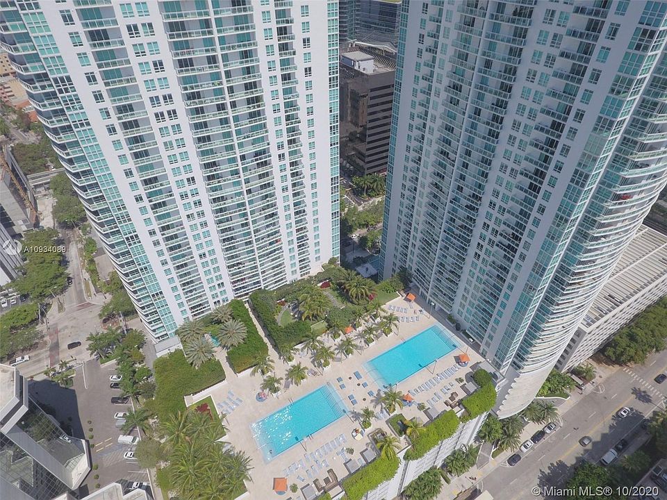 2nd image of 951 Brickell Ave APT 2200