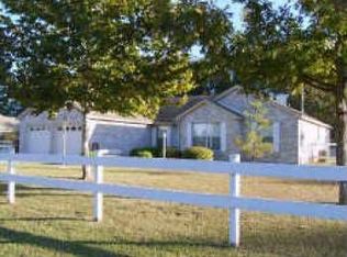 105 Whitetail Ln, Hutto, TX 78634