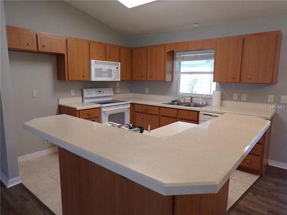 5th image of 1004 Conrad Dr