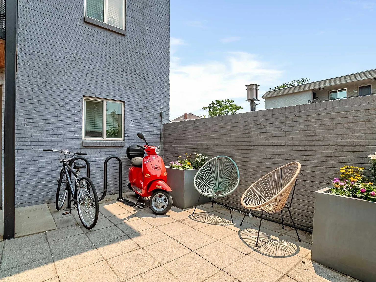 Pearl Apartments — Photo 4