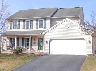 150 Village Spring Ln, Reinholds, PA 17569