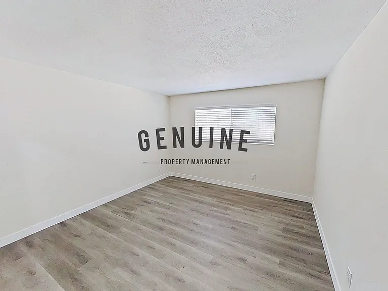 16162 Malaga Lane — Photo 14