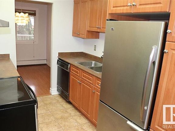 3rd image of 8149 111th St NW #202