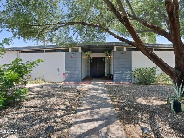 8601 E 18th St, Tucson, AZ 85710