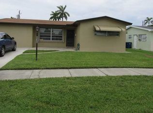 636 SW 4th Ct, Hallandale, FL 33009