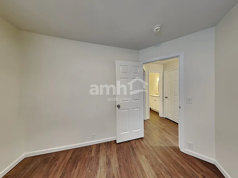 8444 Sunbow Ct — Photo 19